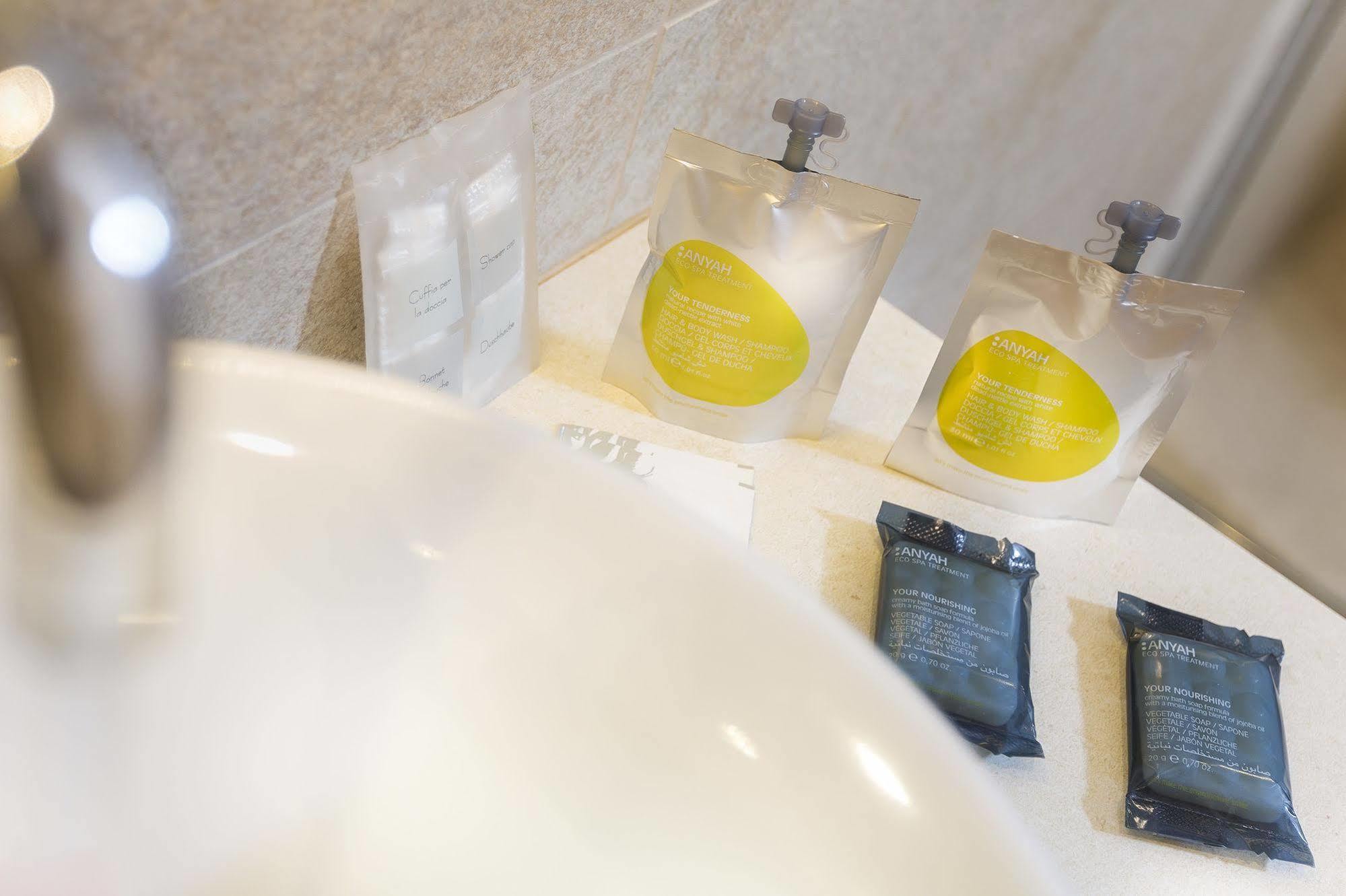 Hotel Andrea Париж Экстерьер фото
